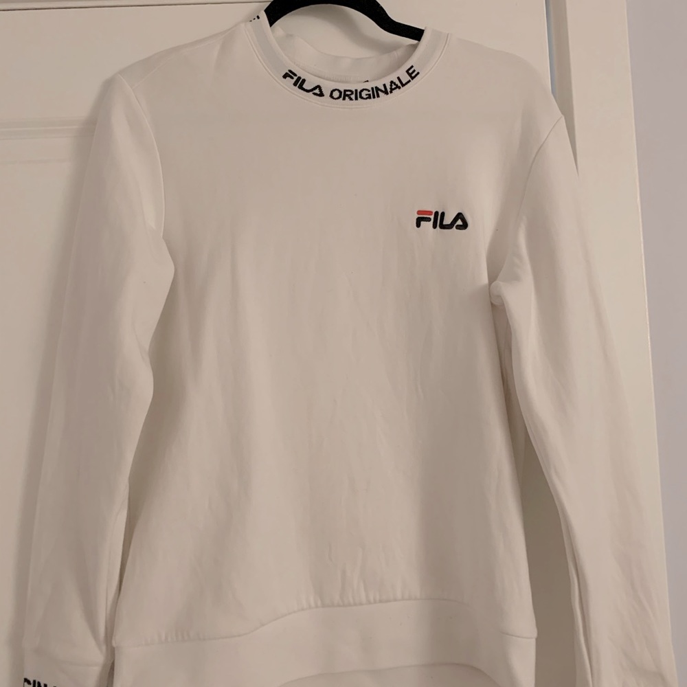 FILA crenwneck